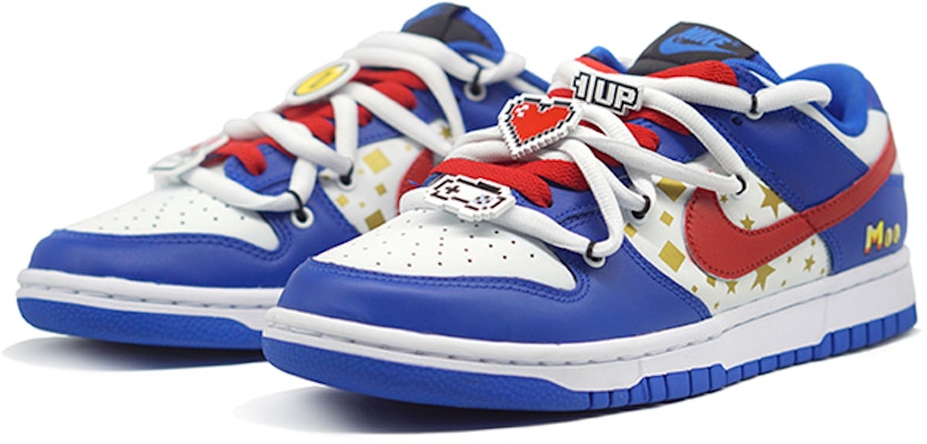 (W) 나이키 덩크 로우 레트로 '핸드페인팅 게임 테마' (커스텀) CW1590-001(TeamR-女款-解构鞋带-蓝白红) Lookbook (W) 나이키 덩크 로우 레트로 '핸드페인팅 게임 테마' (커스텀) CW1590-001(TeamR-女款-解构鞋带-蓝白红)