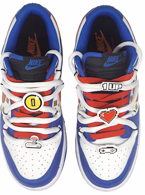 (W) 나이키 덩크 로우 레트로 '핸드페인팅 게임 테마' (커스텀) CW1590-001(TeamR-女款-解构鞋带-蓝白红) Purchase (W) 나이키 덩크 로우 레트로 '핸드페인팅 게임 테마' (커스텀) CW1590-001(TeamR-女款-解构鞋带-蓝白红)