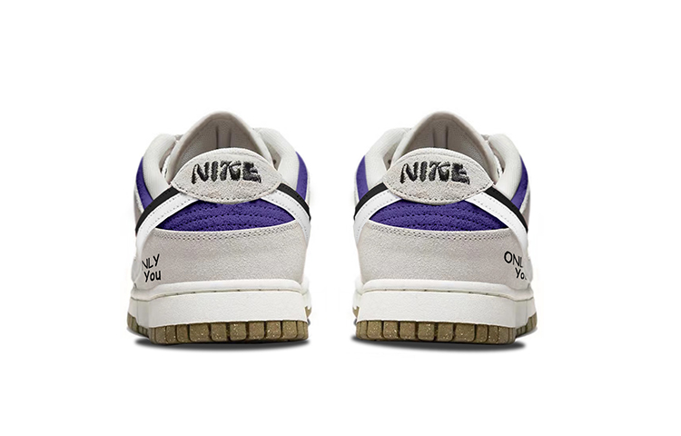 Shop (W) [Kasut Custom] Nike Dunk Low SE 'Double Swoosh Terbalik Hitam Putih' DO9457-100(TeamY-女款复古反转黑白树莓紫)