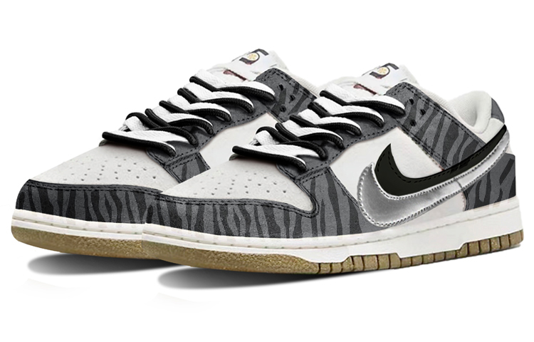 Lookbook (W) [カスタムシューズ] (女性用) ナイキ ダンク ロー SE '未来的スモッググレー-ゼブラ' DO9457-100-(TeamY-男女款双勾工业风灰黑)