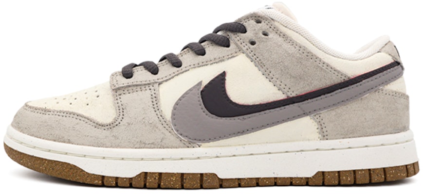 (W) ナイキ ダンクLow SE "パンダ Xmas グレー白Wスウッシュ" DO9457-100(Team37-女款灰色地带) Buy (W) ナイキ ダンクLow SE "パンダ Xmas グレー白Wスウッシュ" DO9457-100(Team37-女款灰色地带)