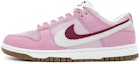 Buy (W) 나이키 덩크 로우 SE '로즈 핑크 패치워크' (커스텀) DO9457-100(Team51-女款粉紫蔷薇)