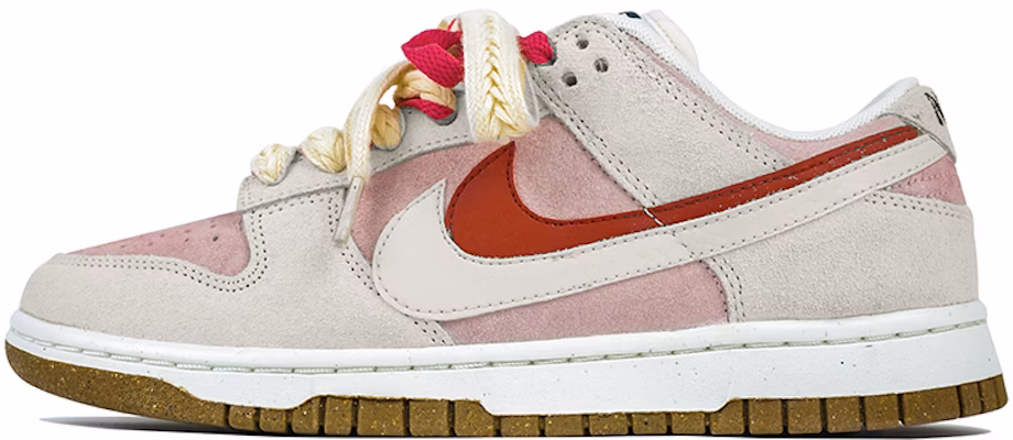 (W) 【定制鞋款】耐克Dunk Low SE'情人节灰白粉' DO9457-100(Team陆-豆沙粉QD) Buy (W) 【定制鞋款】耐克Dunk Low SE'情人节灰白粉' DO9457-100(Team陆-豆沙粉QD)