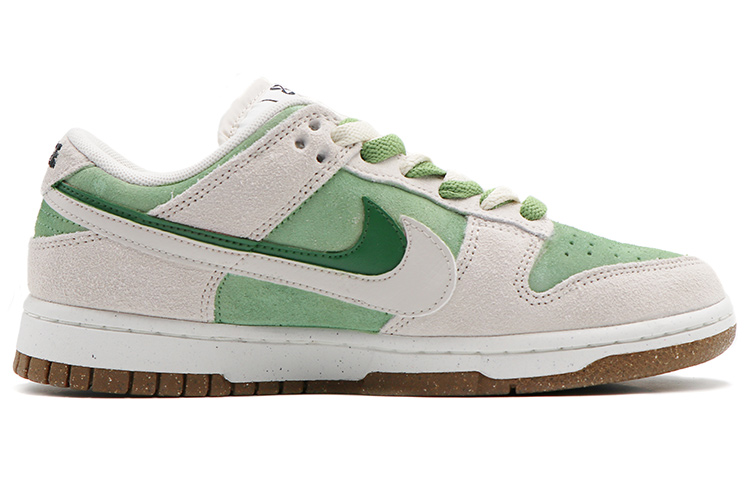 Order (W) [Sneakers Kustom] Nike Dunk Low SE 'Putih Hijau Alpukat' DO9457-100(Team17-女款四叶草牛油果QD)