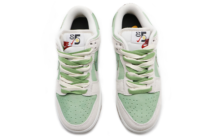 Shop (W) [Sneakers Kustom] Nike Dunk Low SE 'Putih Hijau Alpukat' DO9457-100(Team17-女款四叶草牛油果QD)
