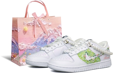 【訂製球鞋】Nike Dunk SE 3米3創造 莫內花園 小香風 貼鑽 珍珠 520禮遇 潮流 百搭 防滑減震耐磨透氣 低筒 板鞋 女款 白綠 Buy 【訂製球鞋】Nike Dunk SE 3米3創造 莫內花園 小香風 貼鑽 珍珠 520禮遇 潮流 百搭 防滑減震耐磨透氣 低筒 板鞋 女款 白綠