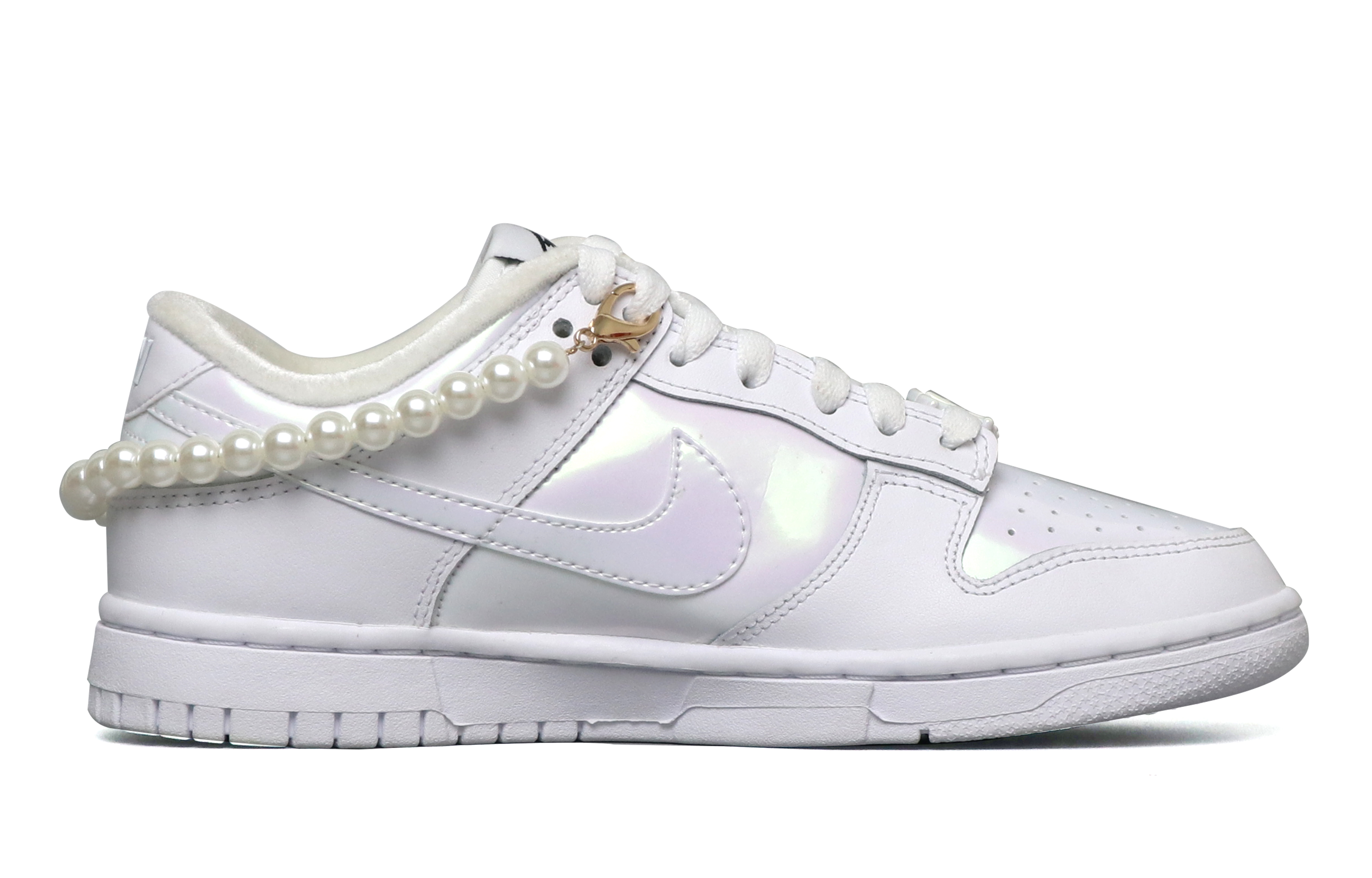 Lookbook 【訂製球鞋】Nike Dunk SE 3米3創造 莫內花園 小香風 貼鑽 珍珠 520禮遇 潮流 百搭 防滑減震耐磨透氣 低筒 板鞋 女款 白綠