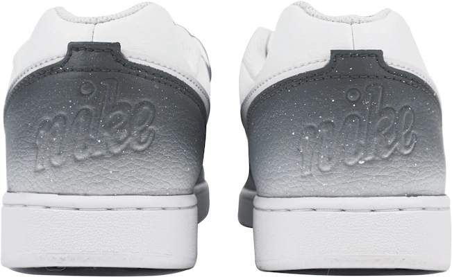 【定制球鞋】Nike EBERNON Low 玖制 中國風 漸變 山水畫 水墨風 潑墨 輕定制 低幫 板鞋 女款 白灰 Shop 【定制球鞋】Nike EBERNON Low 玖制 中國風 漸變 山水畫 水墨風 潑墨 輕定制 低幫 板鞋 女款 白灰