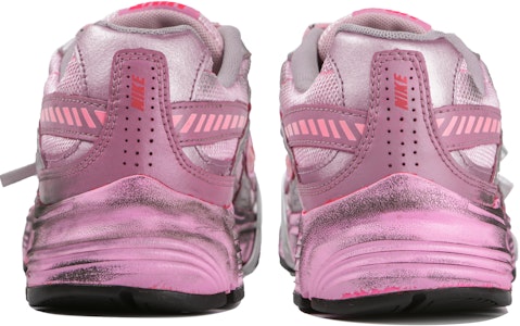 (W) 【カスタムシューズ】(女性用) ナイキイニシエーター「フレイミングトレース - ユースフルY2K」 394053-101(Team4-女款烈焰之痕) Shop (W) 【カスタムシューズ】(女性用) ナイキイニシエーター「フレイミングトレース - ユースフルY2K」 394053-101(Team4-女款烈焰之痕)