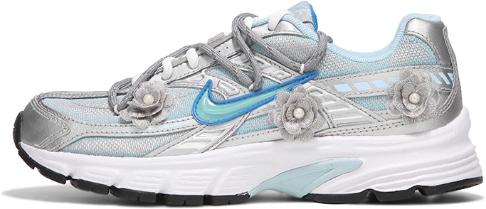 custom-shoes-women-nike-initiator-grey-silver-pearl-lace-ballet-heatwave