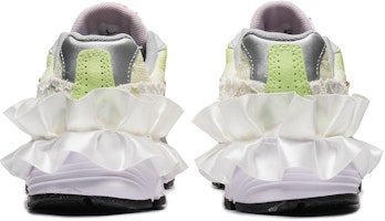 【訂製運動鞋】 Nike Initiator 野鶴製造 520特別系列 簡約時尚 霓裳輕舞 低筒跑步鞋 女款 白粉 Purchase 【訂製運動鞋】 Nike Initiator 野鶴製造 520特別系列 簡約時尚 霓裳輕舞 低筒跑步鞋 女款 白粉