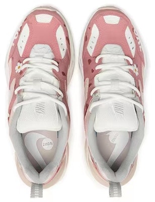 (W) ナイキ M2K テクノ カスタム「レトロ迷彩蝶花」 AO3108-103(TeamB-女款复古女孩脏粉) Shop (W) ナイキ M2K テクノ カスタム「レトロ迷彩蝶花」 AO3108-103(TeamB-女款复古女孩脏粉)