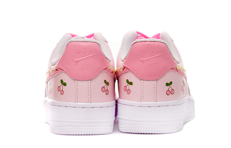 Shop (W) [Kasut Tersuai] Nike Sanrio x Air Force 1 Low 'My Melody Ceri Donat' DD8959-100(Team拾伍-女款喷绘手绘美乐蒂粉色)
