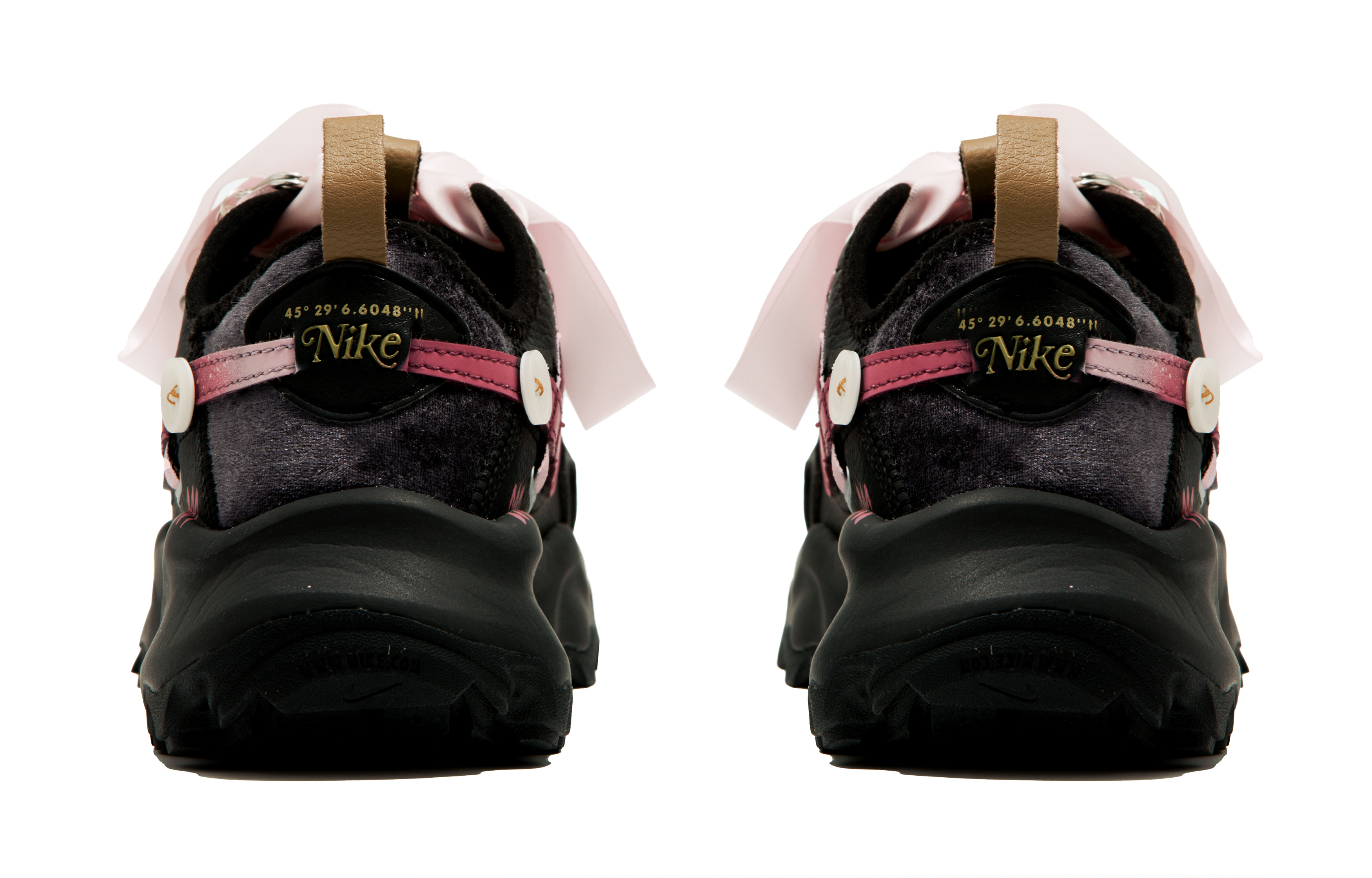 Details for (W) [Sepatu Custom] Nike TC 7900 'Romantis Manis Hitam-Pink' FB1861-001（Team63-甜酷黑粉）