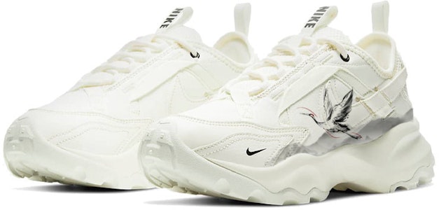 【訂製球鞋】Nike TC 7900 新中式 國風古色 仙鶴松山 緩震耐磨 低筒 生活休閒鞋 女款 白黑 Lookbook 【訂製球鞋】Nike TC 7900 新中式 國風古色 仙鶴松山 緩震耐磨 低筒 生活休閒鞋 女款 白黑
