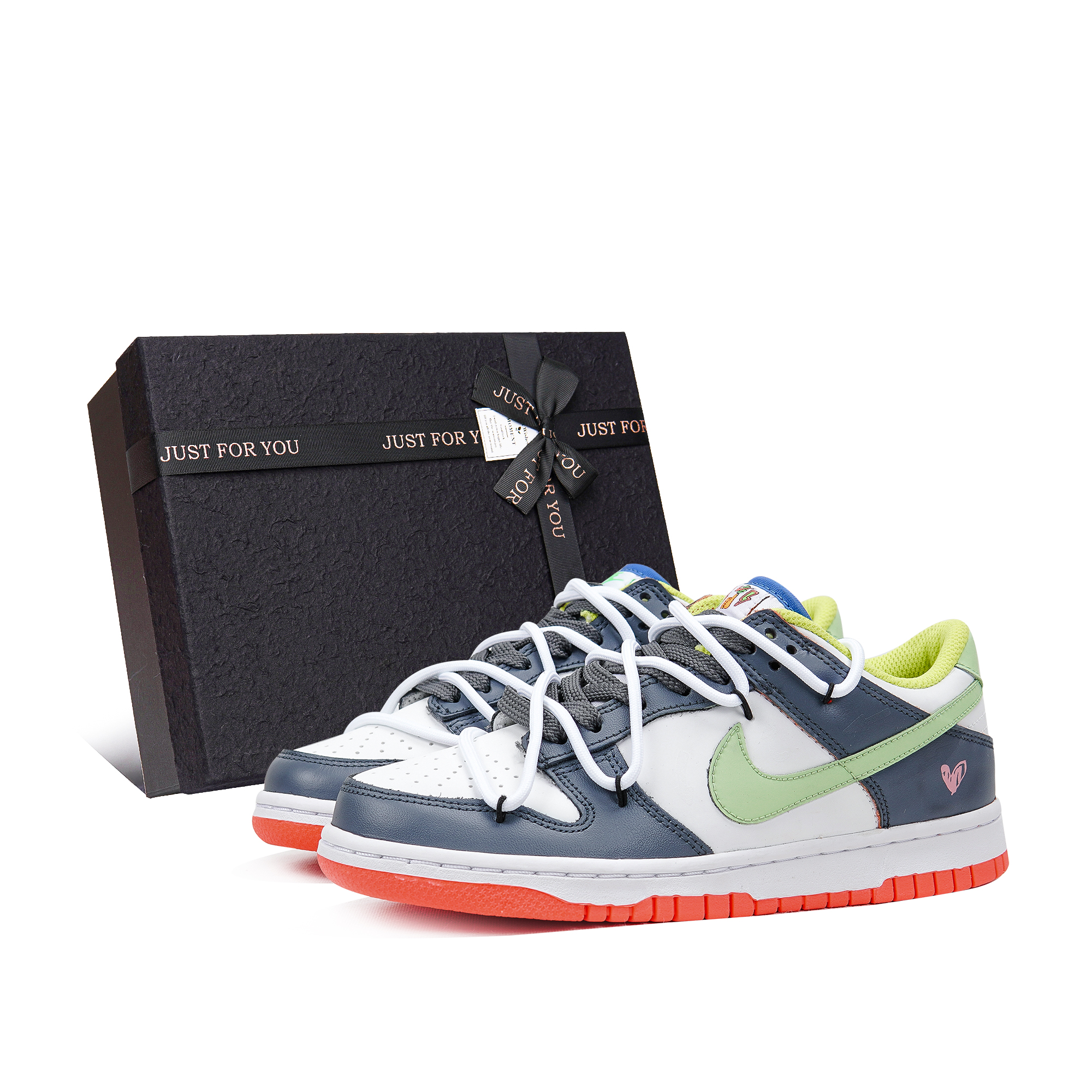 Buy (W) 나이키 커스텀 덩크 로우 '썸머 아보카도' (Nike Custom Dunk Low 'Summer Avocado') DV1752-101(Teamp-牛油果灰绿）