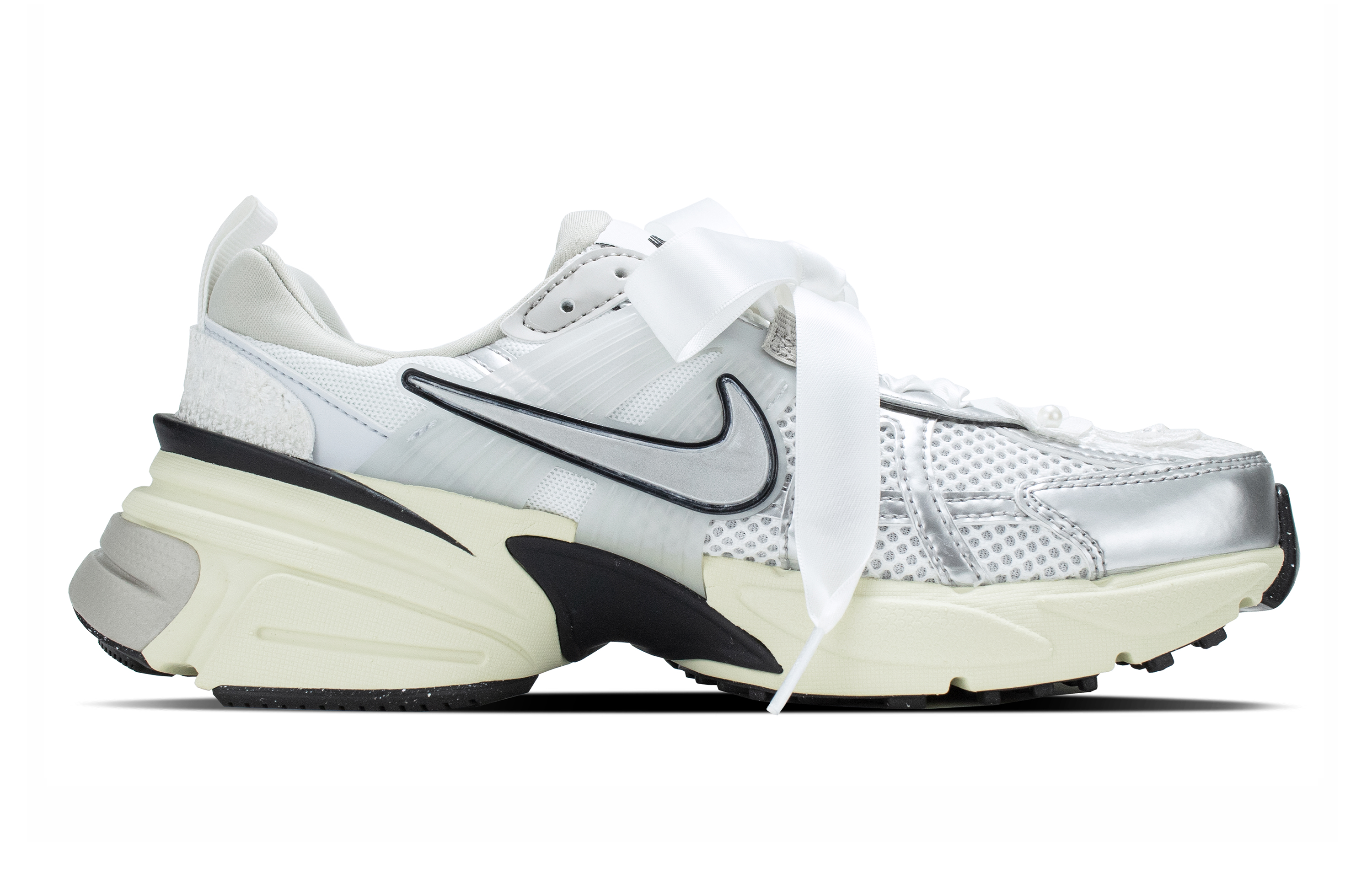 [Custom Shoes] (W) Nike V2K Run 'Ballet Bride White-Silver' 圖 3