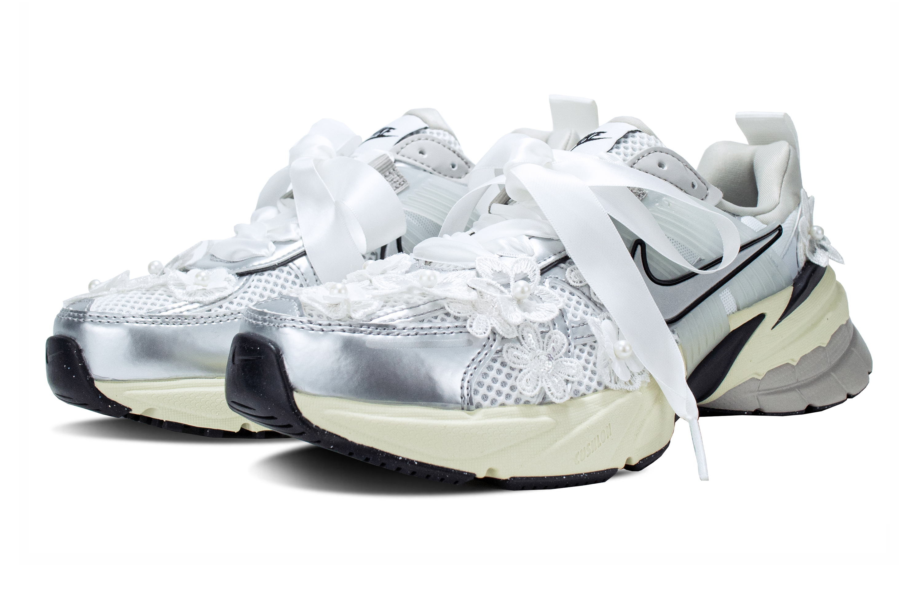 [Custom Shoes] (W) Nike V2K Run 'Ballet Bride White-Silver' 圖 4