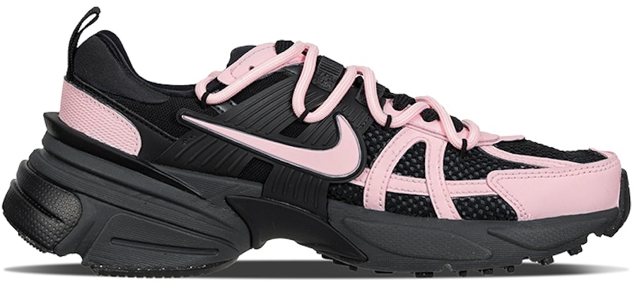 【定制球鞋】Nike V2K Run TMS 甜美辣妹 玩色風格 賽博龐克 解構 戶外 網布減震耐磨輕便 低筒跑步鞋 女款 黑粉 Lookbook 【定制球鞋】Nike V2K Run TMS 甜美辣妹 玩色風格 賽博龐克 解構 戶外 網布減震耐磨輕便 低筒跑步鞋 女款 黑粉