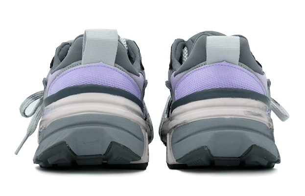 (W) 【定制鞋款】耐克V2K跑鞋「考拉派对紫银河」 FD0736-003(Team163-紫色星际) Purchase (W) 【定制鞋款】耐克V2K跑鞋「考拉派对紫银河」 FD0736-003(Team163-紫色星际)