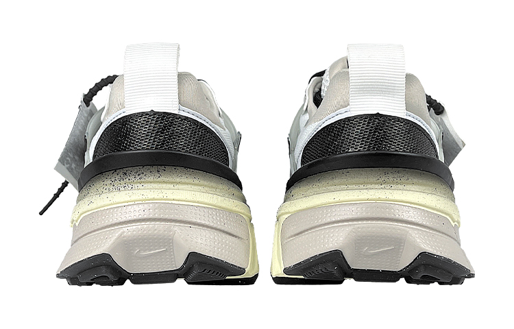 Purchase (W) Nike V2K Run「ルナシルバー逃避行」(カスタム) FD0736-100-485184