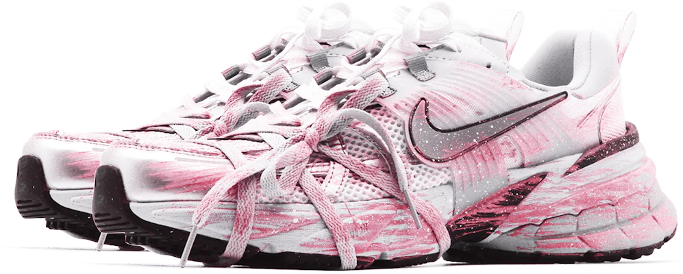 【訂製運動鞋】 Nike V2K Run 復古街頭風 撞色 潑墨 低筒跑步鞋 女款 粉色 Shop 【訂製運動鞋】 Nike V2K Run 復古街頭風 撞色 潑墨 低筒跑步鞋 女款 粉色
