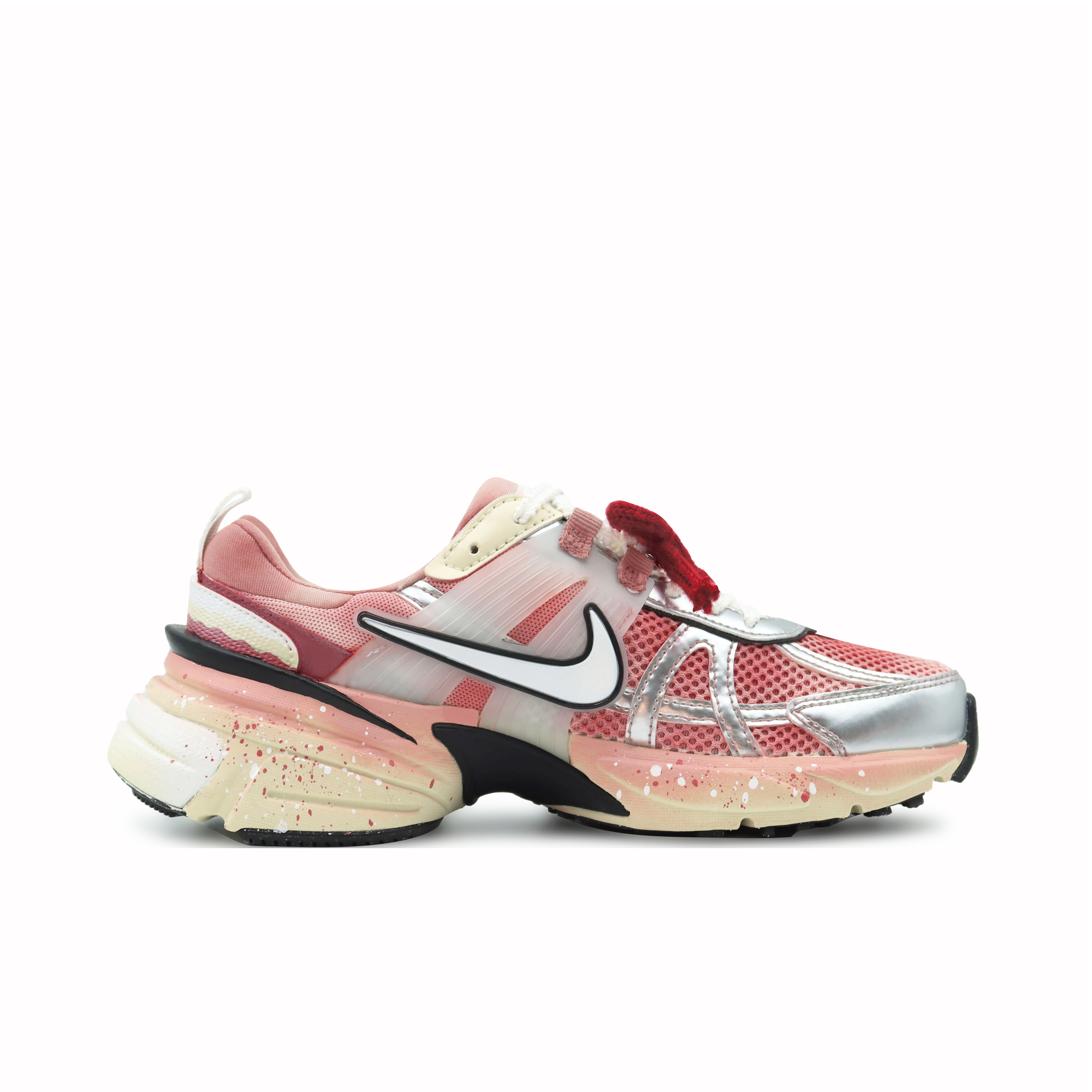 Lookbook (W) 나이키 V2K 런 '레드벨벳 럭키 파르페' (커스텀 슈즈) FD0736-100(Team186-红丝绒S-BOX)