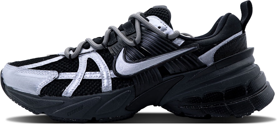 【訂製球鞋】 Nike V2K Run 銀色劍客 潮流 百搭 舒適減震防滑耐磨 低筒 休閒跑步鞋 女款 銀色 Order 【訂製球鞋】 Nike V2K Run 銀色劍客 潮流 百搭 舒適減震防滑耐磨 低筒 休閒跑步鞋 女款 銀色