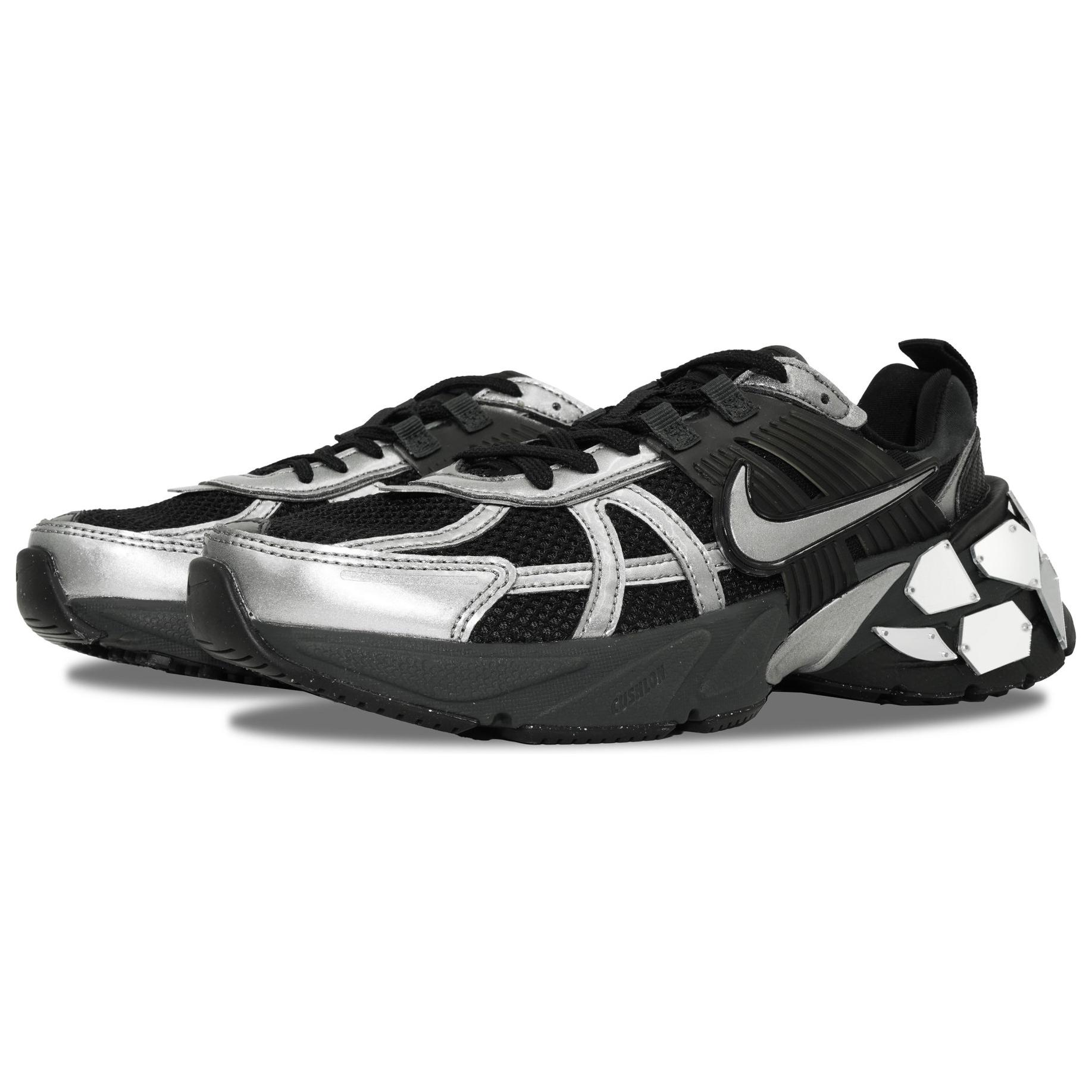 Shop 【客製化球鞋】  Nike V2K Run LTDZ 太空鏡裂銀 禮盒  閃爍 優質鏡片 網布皮革 時尚潮流 百搭 防滑耐磨透氣 舒適 低筒跑步鞋