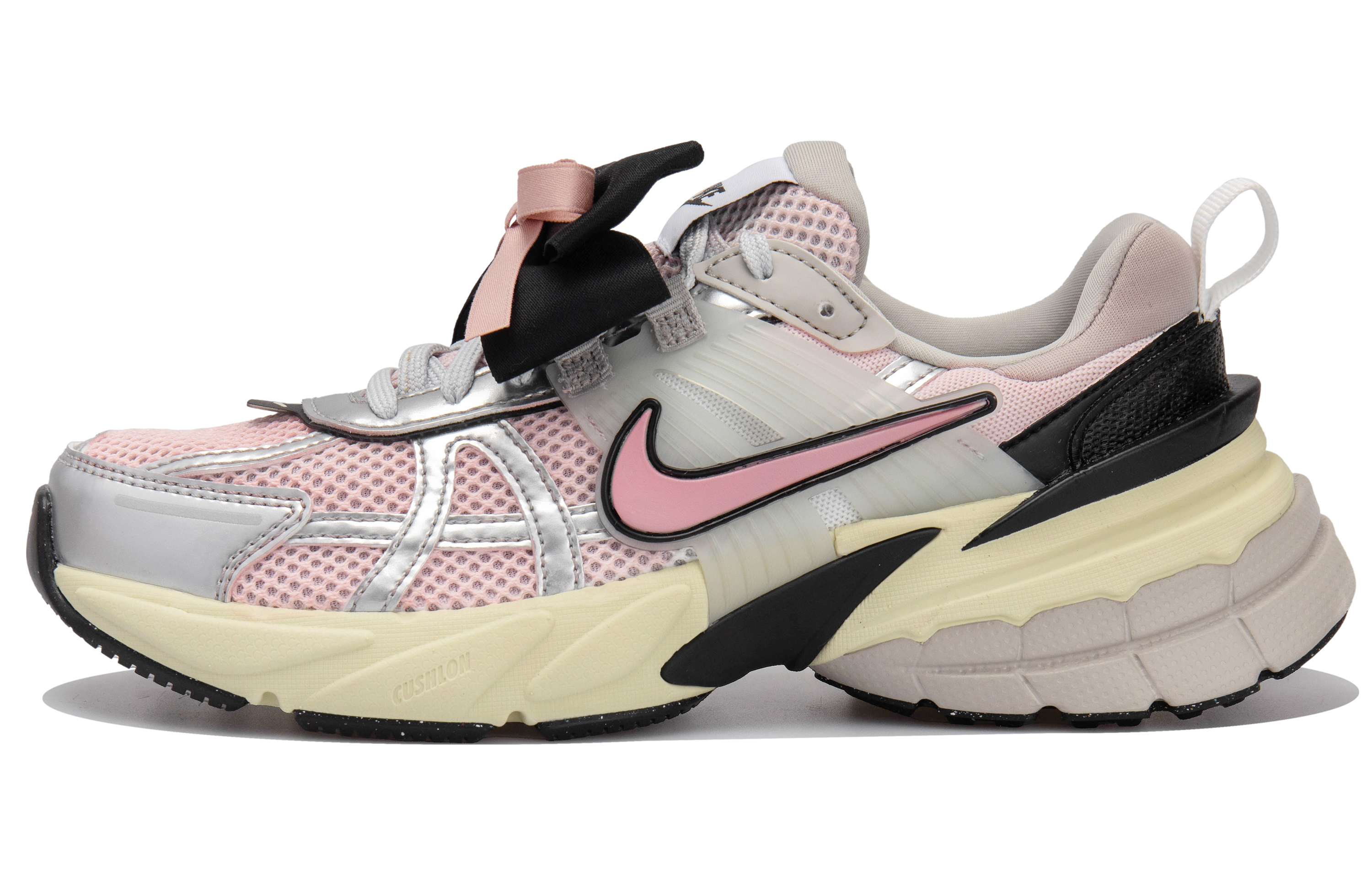 Lookbook (W) Zapatillas Nike V2K San Valentín (Blanco/Rosa) FD0736-100（Team拾玖-东京恋人挂饰）