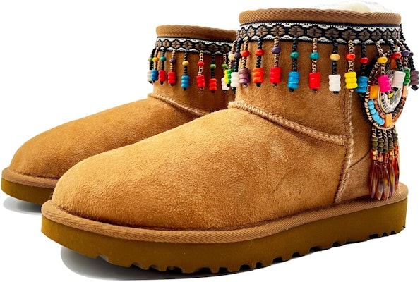 【訂製球鞋】 UGG CLASSIC MINI 毛絨 雪地民族風流蘇 加絨保暖 百搭 低筒 雪地靴 女款 栗色 Lookbook 【訂製球鞋】 UGG CLASSIC MINI 毛絨 雪地民族風流蘇 加絨保暖 百搭 低筒 雪地靴 女款 栗色