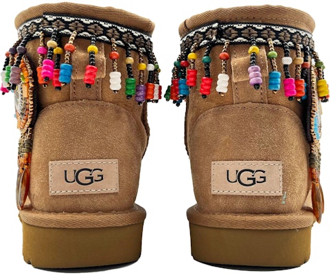 【訂製球鞋】 UGG CLASSIC MINI 毛絨 雪地民族風流蘇 加絨保暖 百搭 低筒 雪地靴 女款 栗色 Shop 【訂製球鞋】 UGG CLASSIC MINI 毛絨 雪地民族風流蘇 加絨保暖 百搭 低筒 雪地靴 女款 栗色