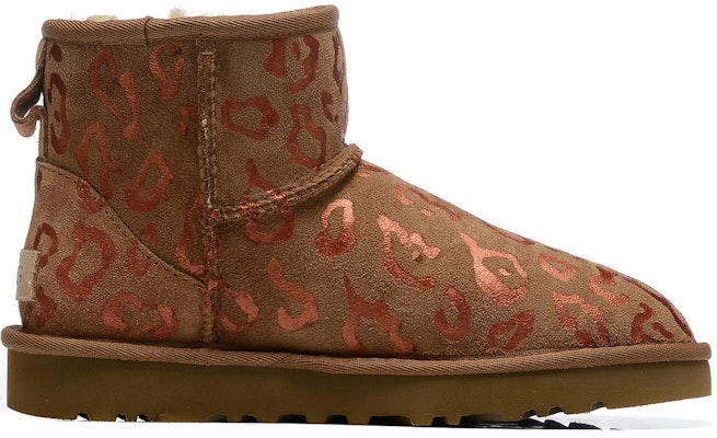 (W) 커스텀 어그 클래식 미니 '체스트넛' 1016222-CHE(Team54-红色豹纹) Lookbook (W) 커스텀 어그 클래식 미니 '체스트넛' 1016222-CHE(Team54-红色豹纹)