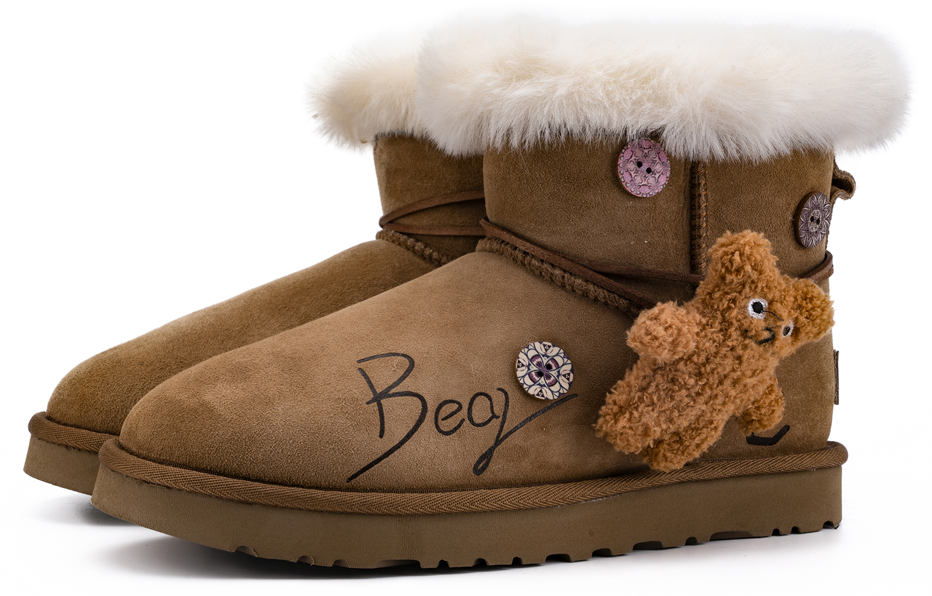 Shop (W) [カスタムシューズ] (女性用) UGG クラシックミニ 'ダビンチベアブラウン' 1016222-CHE(TチームM-BEAR) 1016222-CHE(TeamM-BEAR)