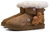 Shop 【訂製球鞋】 UGG CLASSIC MINI 達文西訂製 BEAR 保暖 塗鴉 小熊飾品 羊毛 潮流 簡潔 配襯 休閒 低筒 雪地靴 女款 棕色