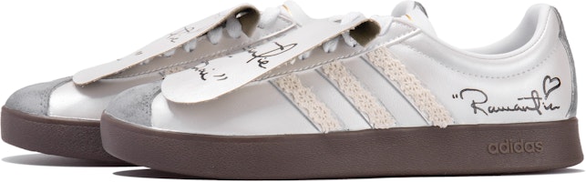 아디다스 코트 '실버 스프링 하트 그라피티' (커스텀 슈즈) ID6015(Team拾玖-银色山泉S-BOX) Shop 아디다스 코트 '실버 스프링 하트 그라피티' (커스텀 슈즈) ID6015(Team拾玖-银色山泉S-BOX)