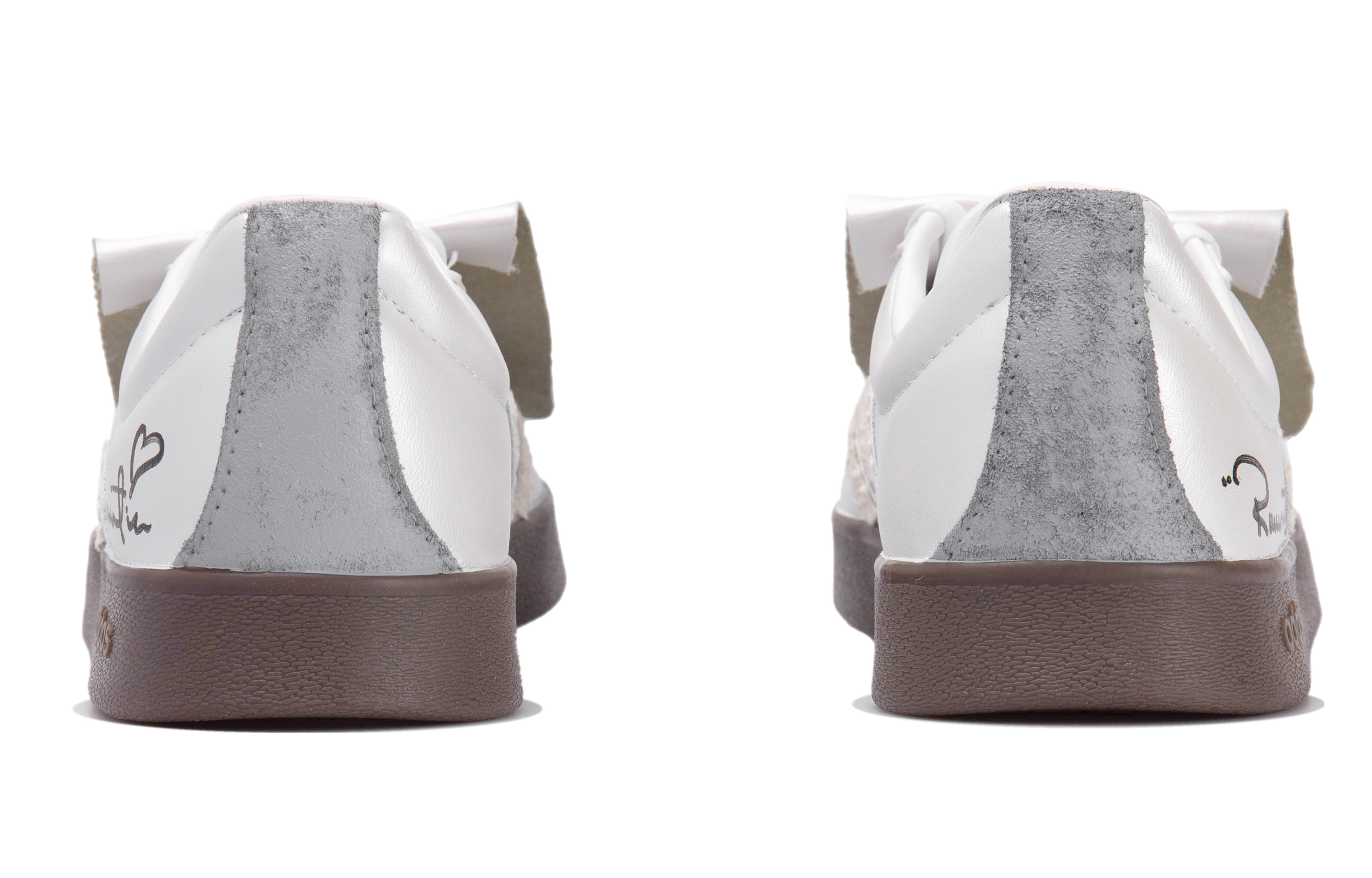 Purchase 【定制鞋】阿迪达斯Court '银色春心涂鸦' ID6015(Team拾玖-银色山泉S-BOX)