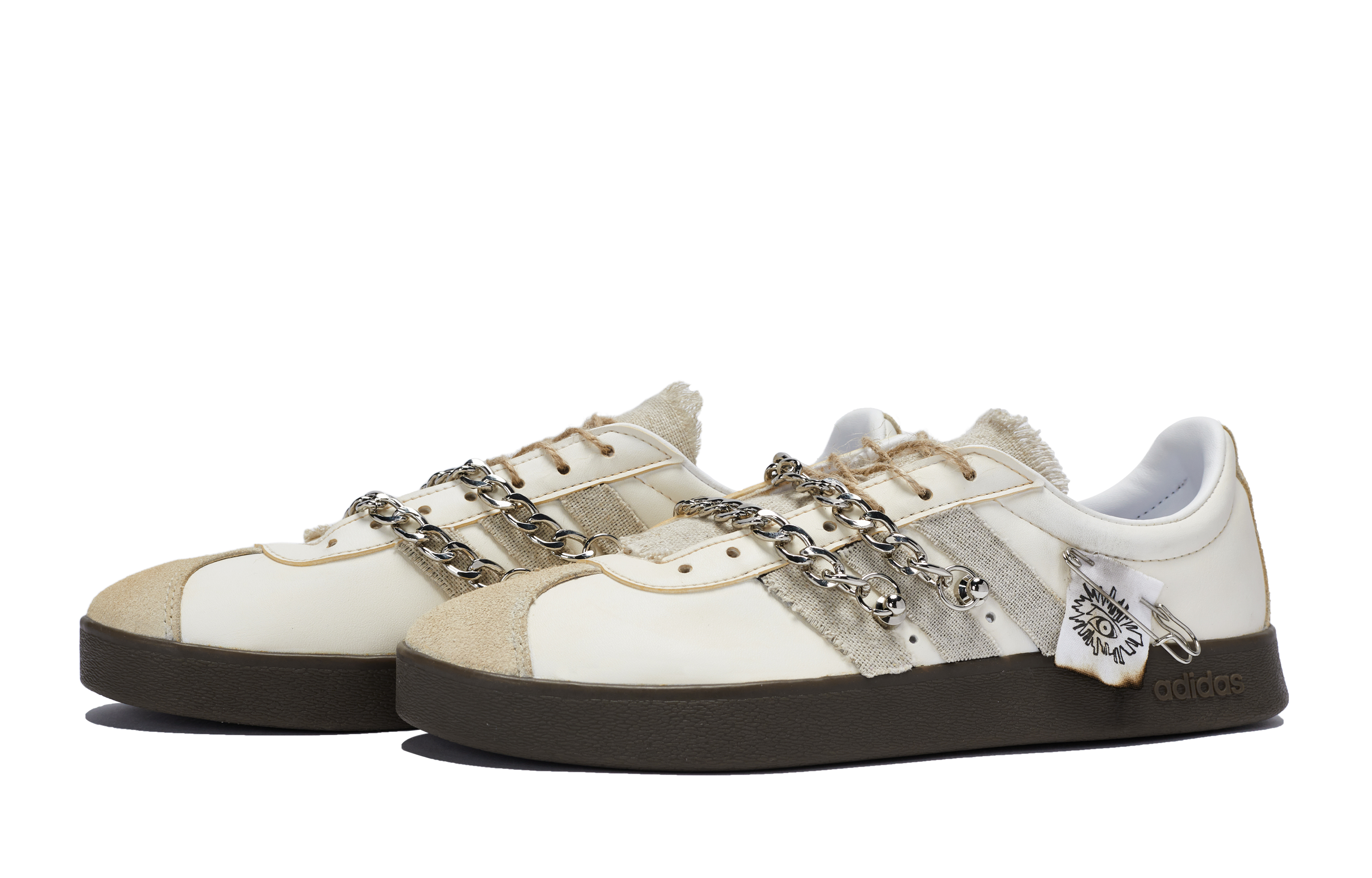 Shop 【訂製球鞋】 adidas neo Vl Court 811製造 可可西里 沙漠 金屬鍊 低筒 板鞋 男女款 米色