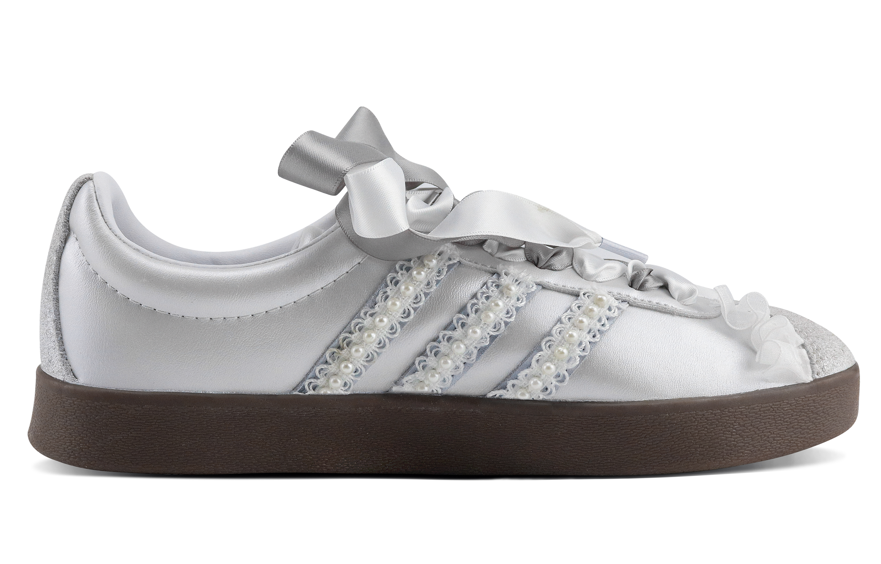 Lookbook 【訂製球鞋】 adidas neo Vl Court 淺墨染指 芭蕾愛麗絲 甜妹風 珍珠花邊 低筒 板鞋 男女同款 銀白