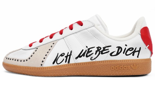 【定制球鞋】adidas originals BW Army 德訓鞋 莓刻 愛的表白 愛心貼片 仿舊風 防滑耐磨 板鞋 男女同款 米白 Buy 【定制球鞋】adidas originals BW Army 德訓鞋 莓刻 愛的表白 愛心貼片 仿舊風 防滑耐磨 板鞋 男女同款 米白
