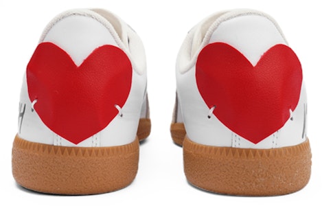 【定制球鞋】adidas originals BW Army 德訓鞋 莓刻 愛的表白 愛心貼片 仿舊風 防滑耐磨 板鞋 男女同款 米白 Purchase 【定制球鞋】adidas originals BW Army 德訓鞋 莓刻 愛的表白 愛心貼片 仿舊風 防滑耐磨 板鞋 男女同款 米白