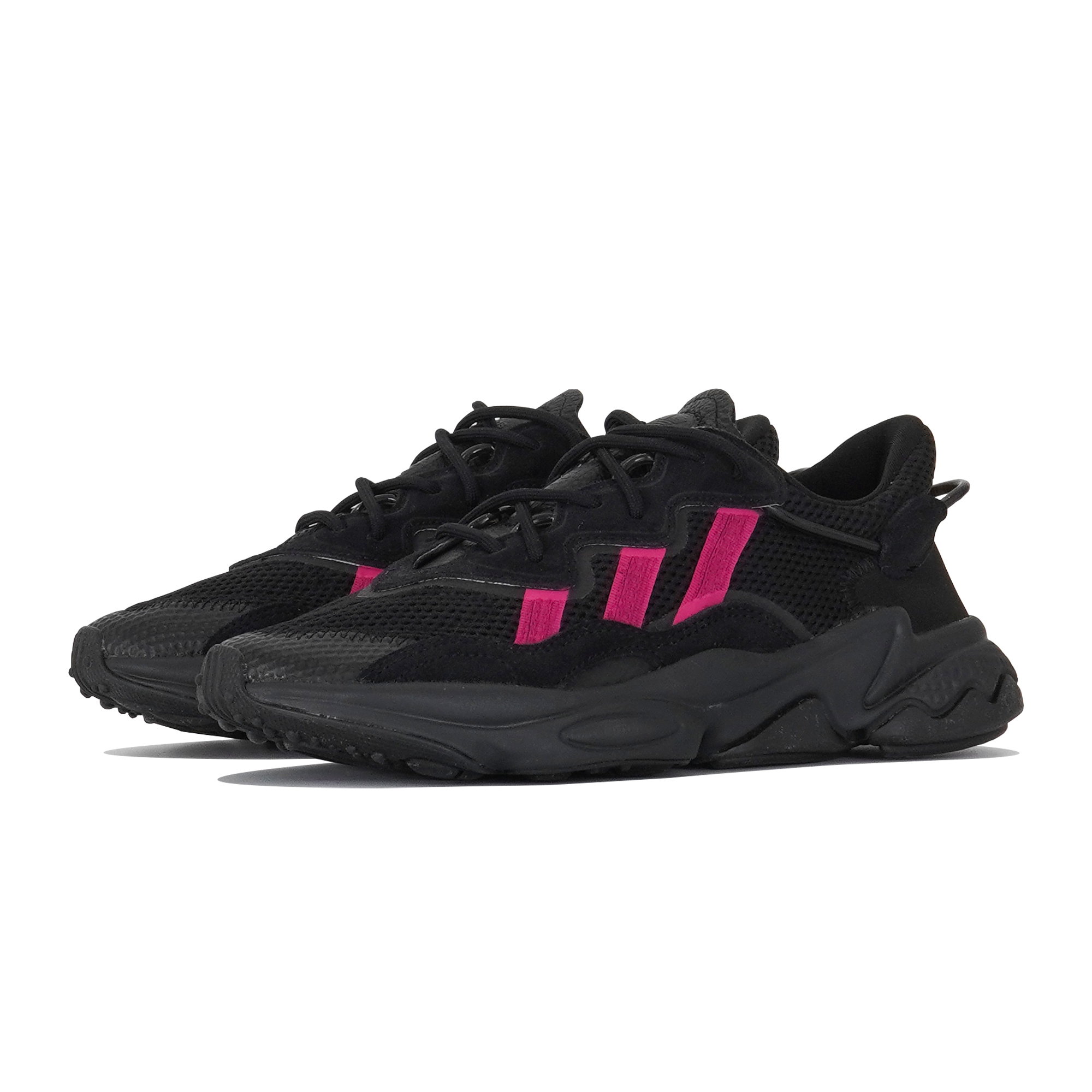 Lookbook 【定製球鞋】adidas originals Ozweego 參次實驗室 甜酷風格 黑武士 復古運動 減震透氣 低筒 老爹鞋 男女款式