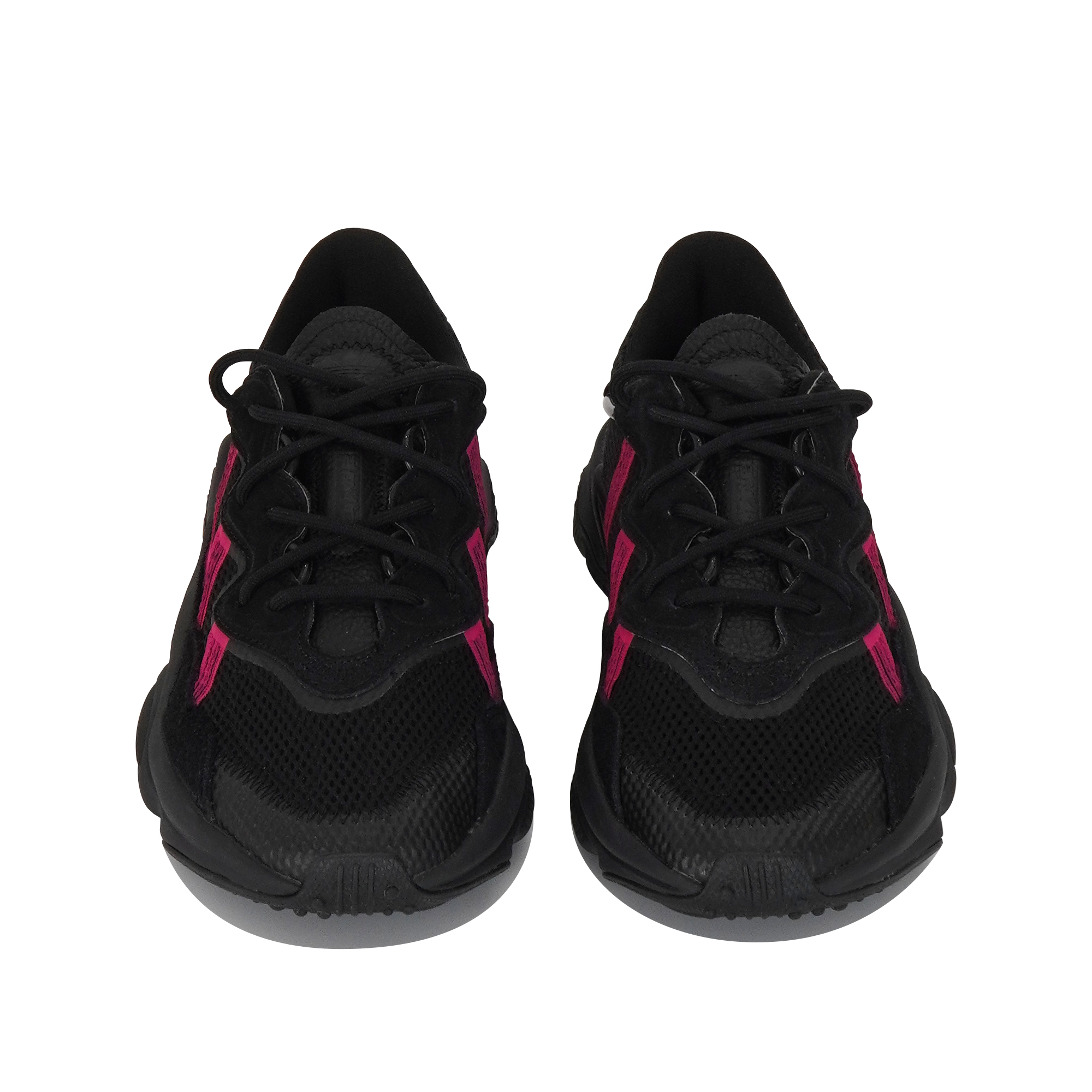 Shop 【定製球鞋】adidas originals Ozweego 參次實驗室 甜酷風格 黑武士 復古運動 減震透氣 低筒 老爹鞋 男女款式