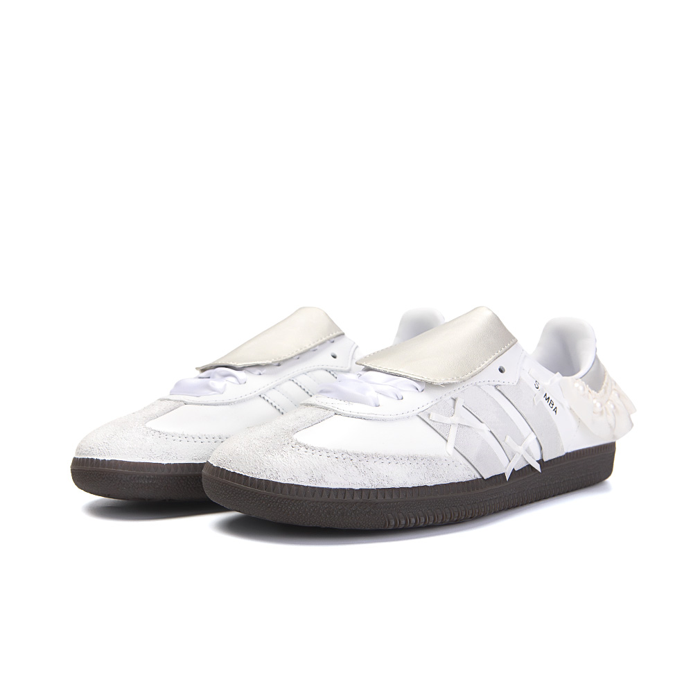 Shop [定制鞋] adidas Originals 三叶草 '琥珀白' B75806(Team189-纯白之恋)