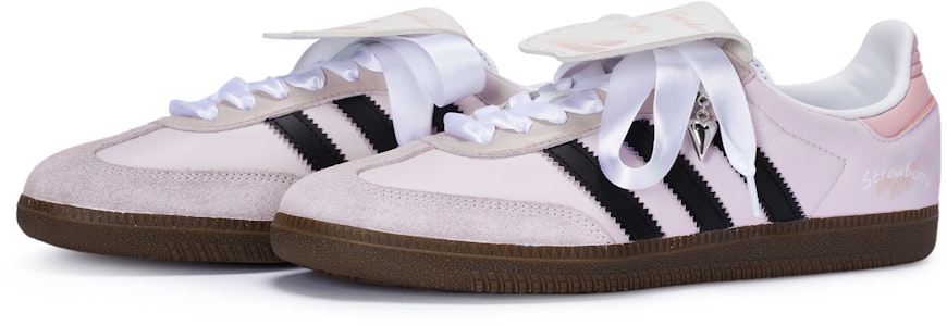 【客製化球鞋】 adidas originals Samba 811製作 春日遊園會系列 半匙草莓醬 甜美 芭蕾風 翻蓋 低筒 板鞋 男女款 粉黑 Shop 【客製化球鞋】 adidas originals Samba 811製作 春日遊園會系列 半匙草莓醬 甜美 芭蕾風 翻蓋 低筒 板鞋 男女款 粉黑