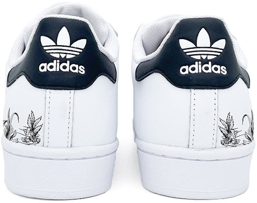 【訂製球鞋】 adidas originals Superstar 貝殼頭 猛虎下山 低筒 板鞋 男女同款 黑色 Shop 【訂製球鞋】 adidas originals Superstar 貝殼頭 猛虎下山 低筒 板鞋 男女同款 黑色