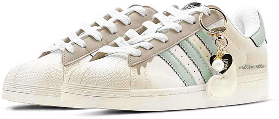 【定制鞋款】阿迪达斯三叶草 SuperStar '圣诞老化心形吊坠卡其渐变' EG4958(TeamS-做旧爱心挂坠S-BOX) Shop 【定制鞋款】阿迪达斯三叶草 SuperStar '圣诞老化心形吊坠卡其渐变' EG4958(TeamS-做旧爱心挂坠S-BOX)