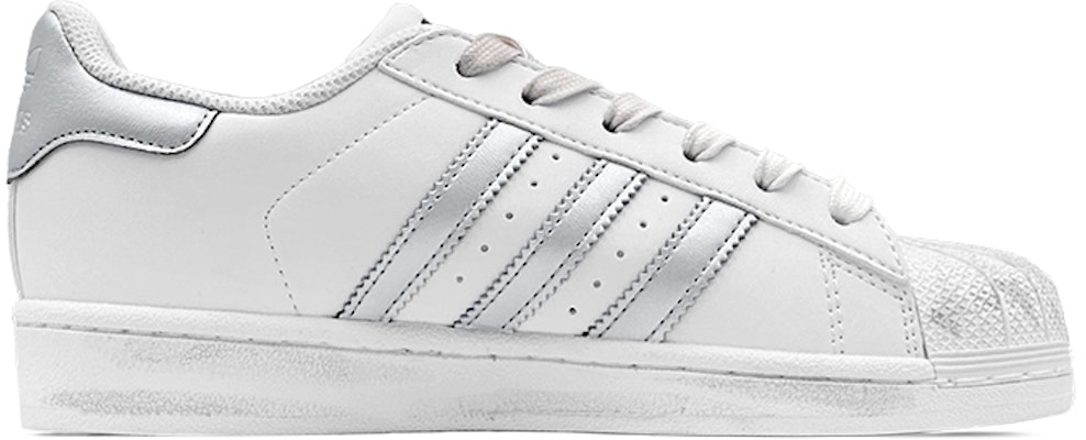 【訂製球鞋】adidas originals Superstar 春日煥新季 水晶之戀 愛心塗鴉 特殊鞋盒 防滑耐磨 低筒 板鞋 男女同款 銀灰 Lookbook 【訂製球鞋】adidas originals Superstar 春日煥新季 水晶之戀 愛心塗鴉 特殊鞋盒 防滑耐磨 低筒 板鞋 男女同款 銀灰