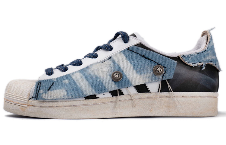 [Custom Shoes] adidas Originals Superstar 'Deconstructed Retro Girl Theme - Blue Denim Graffiti Vibe'