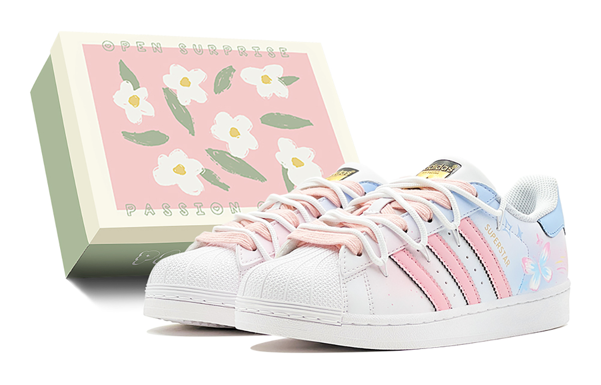 Buy [Kasur Kasut] adidas Originals Superstar 'Kupu-Kupu Iridescent - Twin Holiday' EG4958(TeamS-粉蓝幻彩蝴蝶S-BOX)